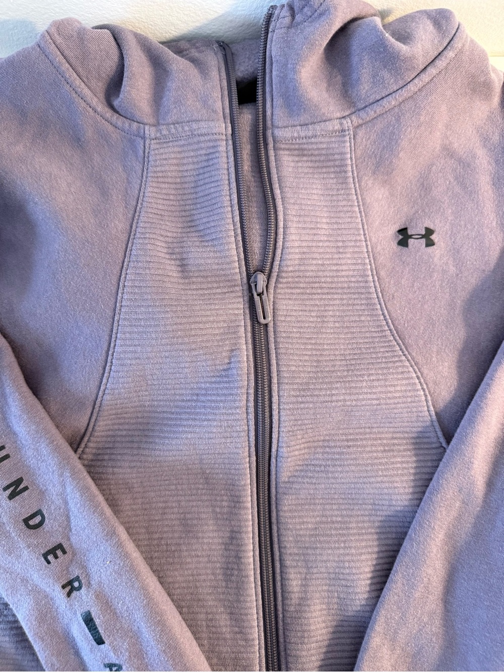 Under Armour Women's Mauve Zip-Up Hoodie - Picture 2 of 4